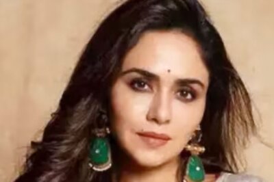 What Amruta Khanvilkar Said When Asked If She Is Ashamed To Speak Marathi