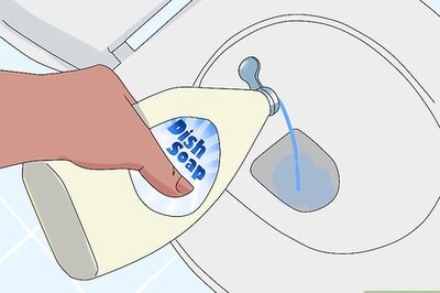 How to Unclog a Toilet Without a Plunger