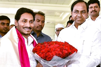 Jagan Reddy, KCR to Meet in Hyderabad Tomorrow to Discuss Godavari River Waters, Bifurcation Issues