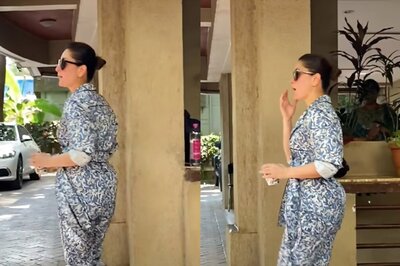 Kareena Kapoor's Robe-Style Pantsuit Exudes Chic, Off-Duty Vibes; Watch Video