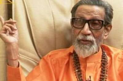 At 84 Bal Thackeray retired but still in charge