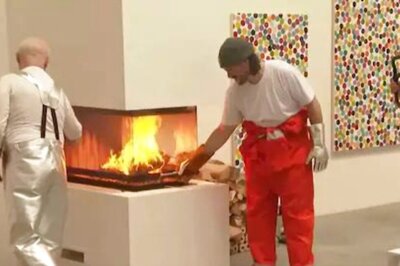 British Artist Sets His Paintings Worth Rs 90 Cr Ablaze, Know The Reason