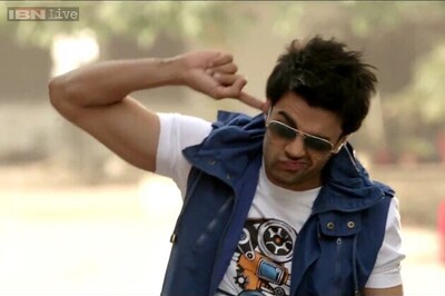 There is no comedy war between Kapil Sharma and me: Manish Paul