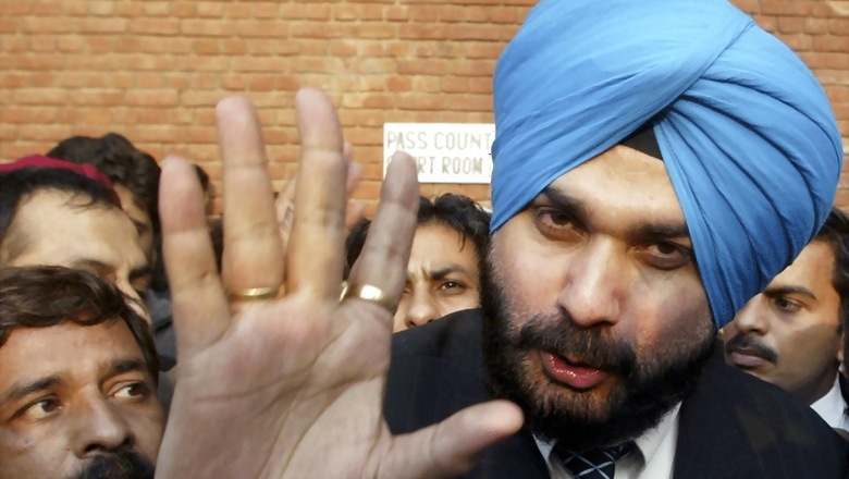 Month After His Portfolio Was Changed, Navjot Singh Sidhu Yet to Assume Charge of Ministry
