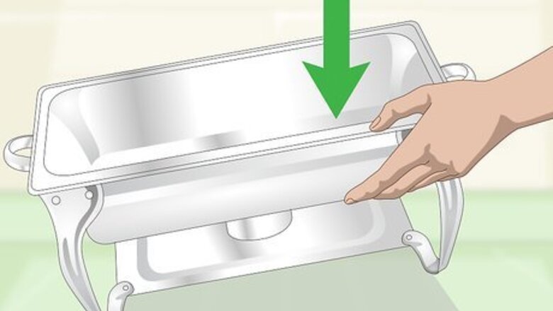 How to Use a Chafing Dish