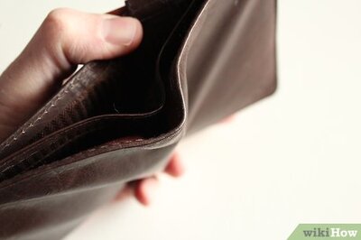 How to Save Money when You Have a Spending Habit