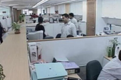 Cutthroat job scene: Keep your edge!