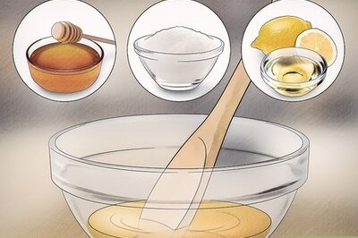 How to Wax With Honey