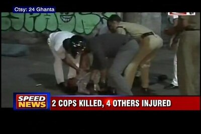 Kolkata: Two policemen killed as their car hits a tanker