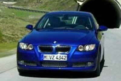 BMW's 'talking car' to beat traffic