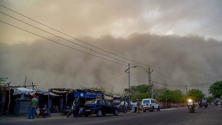 Delhi Rescue Teams on Standby, Metro Cautioned as Met Warns of Thunderstorm, Heavy Rain