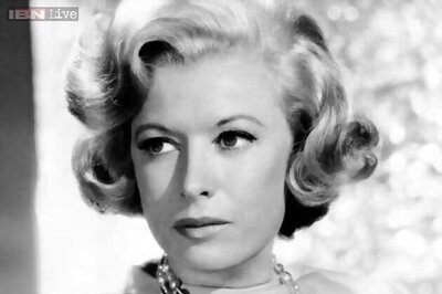 Sheila MacRae of 'Honeymooners' fame dies at 92