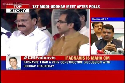Modi, Uddhav Thackeray exchange pleasentaries at Maharashtra government swearing-in