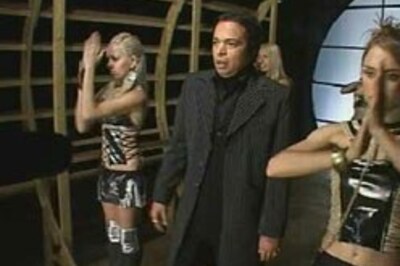 Altaf Raja goes the hip-hop way