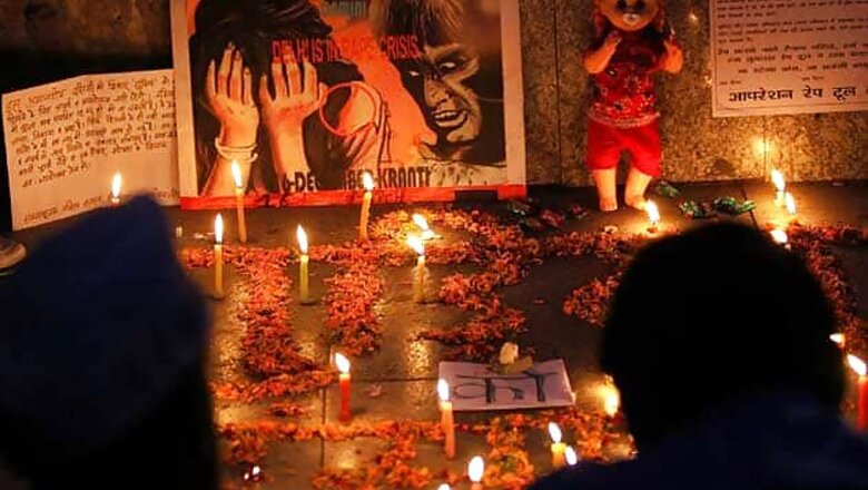 J&K: Protests against rape of 5-year-old in Delhi continue