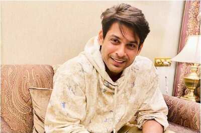 Sidharth Shukla Goes Cryptic on Twitter, Says 'Relationships are Like Electrocardiogram'