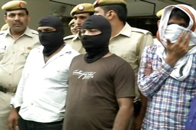 Wanted gangster, 4 others arrested after gang war, murder on Delhi streets