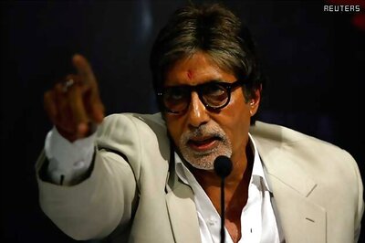 Big B gets nervous while singing for 'KBC 6'