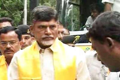 TDP coffers empty, says Naidu