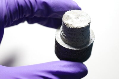 'Space Bricks' Developed by Indian Scientists Could Help in Constructing Buildings on The Moon