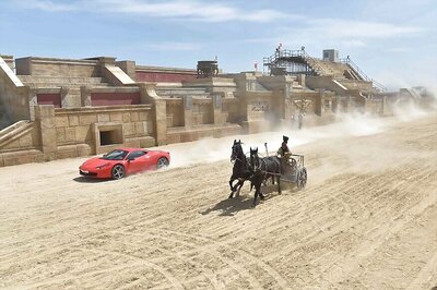 Ferrari Wins Against Thoroughbreds in 'Ben Hur' Duel