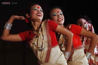 Assam's popular folk singer Khagen Mahanta dead