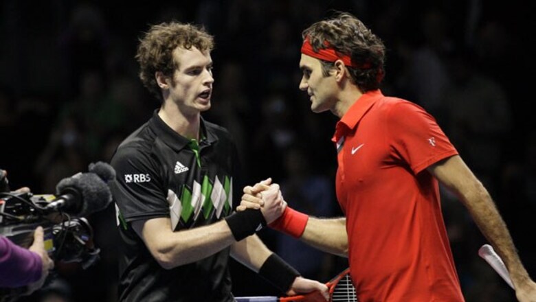 ATP Finals: Federer tames Murray in straight sets