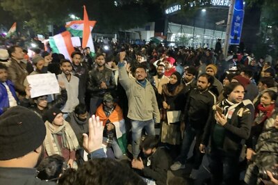 At Delhi Police Headquarters, Hundreds Protest Against Cops' Inaction, Brutal Attack in JNU Campus