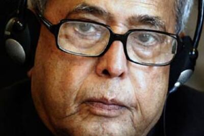 No credit curbs to check price rise: Pranab