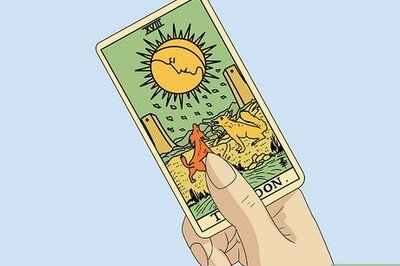 Moon Tarot Card Meaning: Upright, Reversed, and More