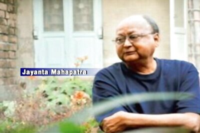 Odisha poet Dr Jayanta Mahapatra returns his Padma Shri award in protest against rising intolerance