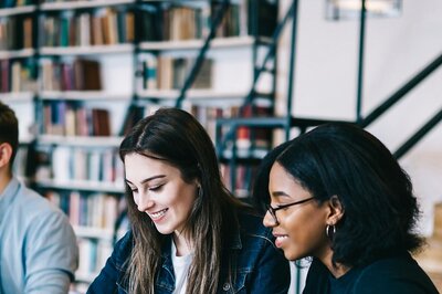 IIT Delhi Scientists to Help School Kids Learn About Vaccines, Virus in its 7th SciTech Spins Lecture