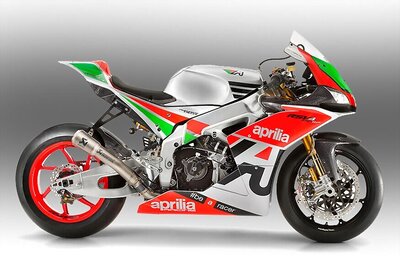 Aprilia RSV4 R FW-GP: Hyper Fast And Road Legal