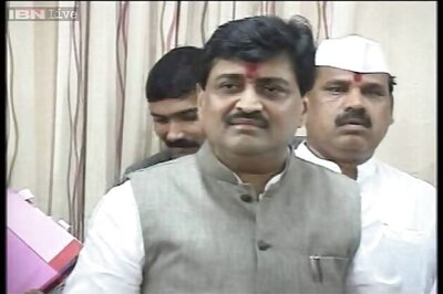 No legal bar on Ashok Chavan to contest Lok Sabha elections: Sonia