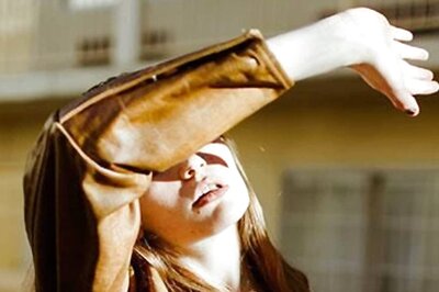 Here’s How You Can Restore Health to a Stressed-out Skin