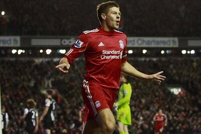 Liverpool trump Man Utd in record kit deal