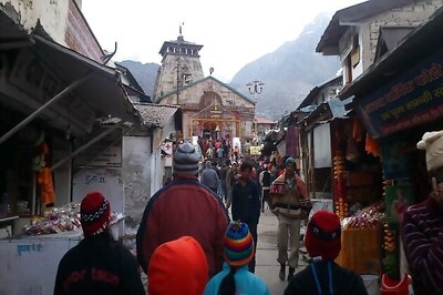 Four months after massive flash floods, Kedarnath yatra resumes