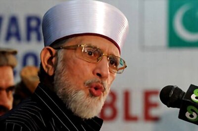 Pakistan: Sufi cleric Qadri to boycott general polls
