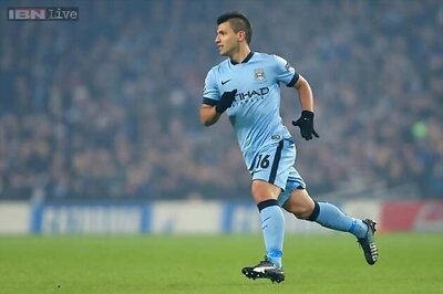 Manchester City's Sergio Aguero sidelined for up to six weeks