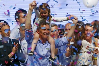 Opposition candidate Macri wins Argentina's presidential election