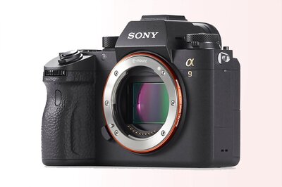 Sony Alpha 9 Launched as 'Sony's Best Camera Till Date'; Priced at Rs 3,29,990