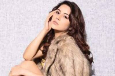 Thanking Fans, Shehnaaz Gill Says 2020 has Been a Milestone Year for Her