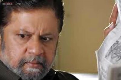  'Aivaraattam': Working with my sons Niranjan and Dushyanth was a great experience, says actor Jayaprakash