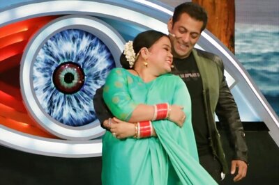 Bharti Singh Admits it's 'Lot of Fun' Flirting with Akshay Kumar, Shah Rukh, Salman Khan