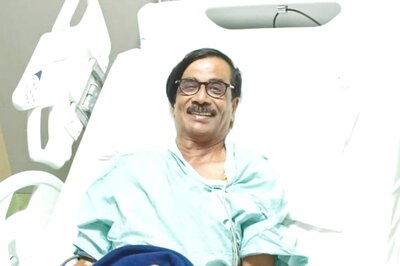 Actor-Director Manobala Rushed To Hospital After Chest Pain, Recovering Well