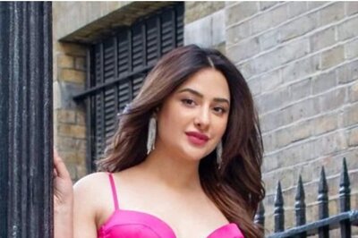Bigg Boss 13 Fame Mahira Sharma Walks Out of An Interview For Getting Fat-Shamed; Watch
