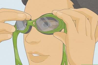How to Fit Swimming Goggles