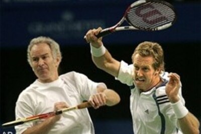 McEnroe makes winning return to tennis