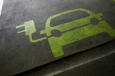 Automakers in India Seek Government Support to Meet Target of 65% EVs by 2030