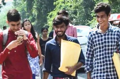 Education Ministry Joins Hands with Salesforce to Skill 1 Lakh Students by 2026